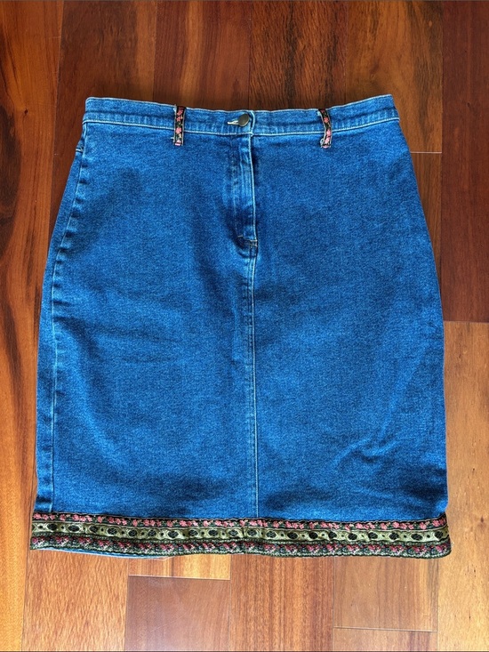 Carole Little Dresses & Skirts - Denim skirt